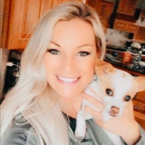 Meet your Posher, Betsy